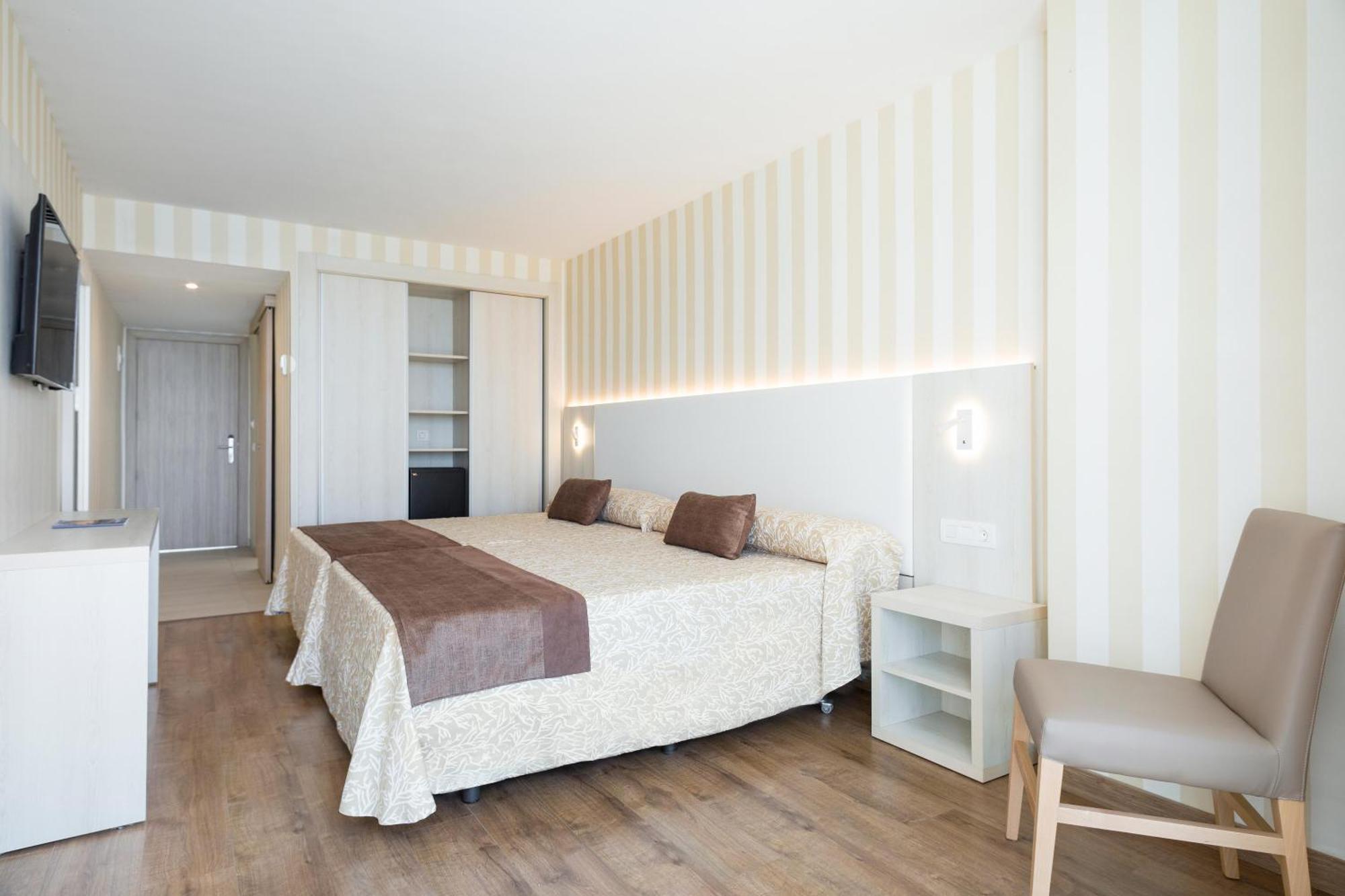 Hotel Best Maritim Cambrils Exterior photo